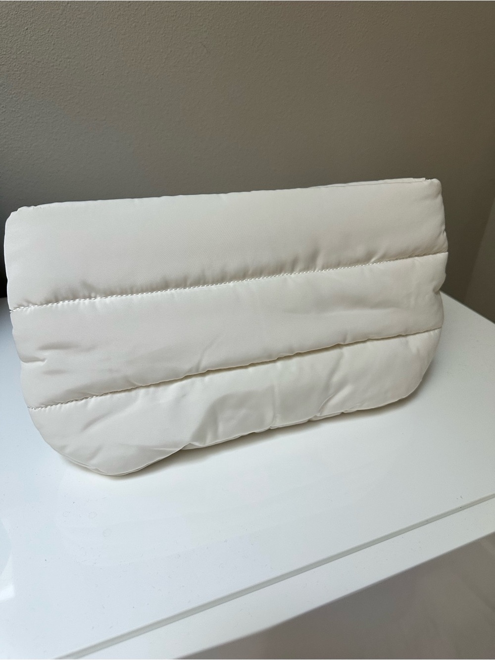 Banana Republic White Quilted Puffer Clutch
